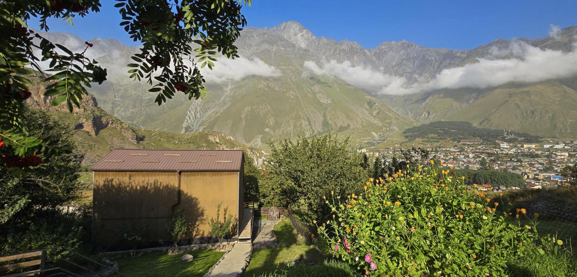 My Space Kazbegi Exterior foto